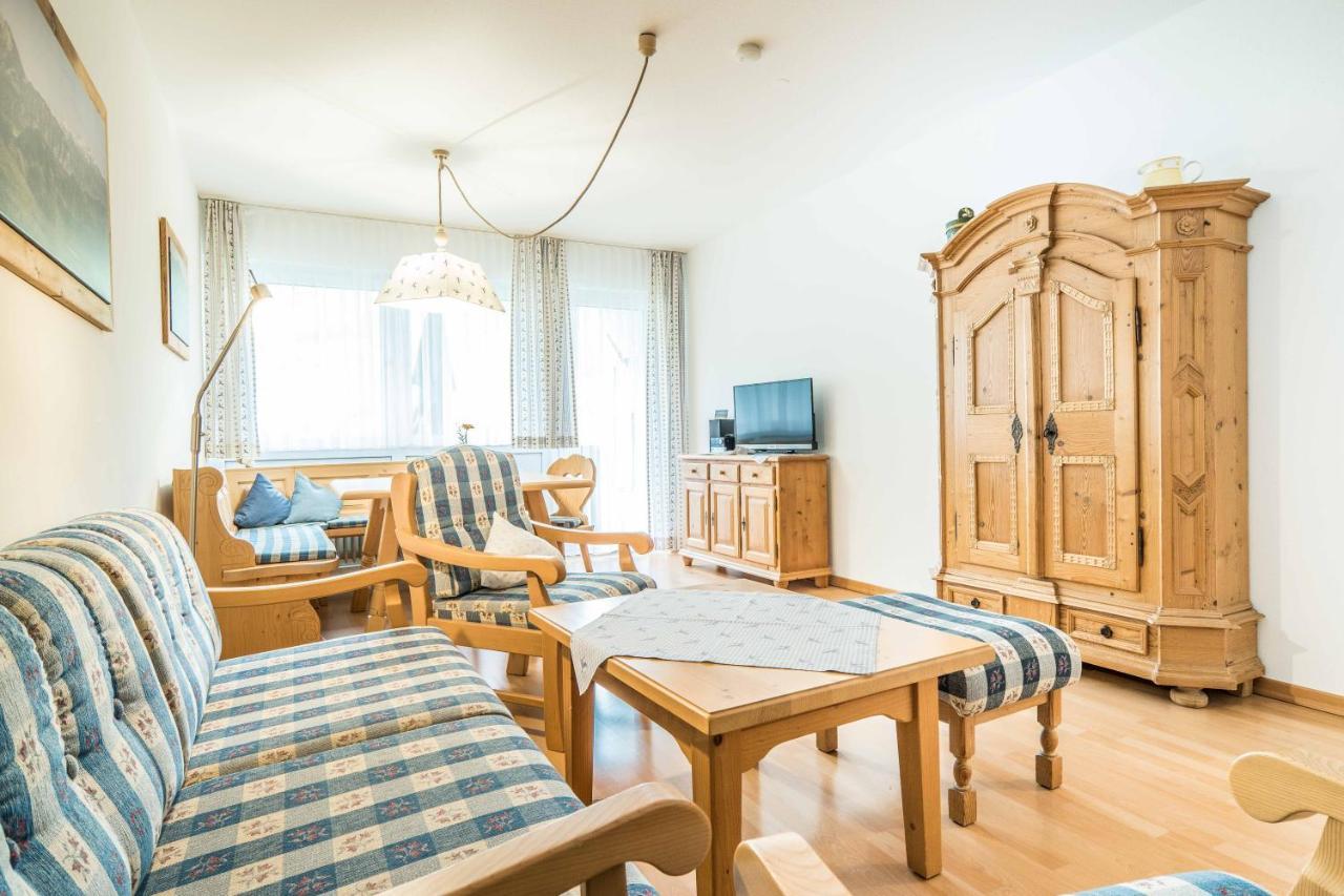 Hotel Ferienwohnanlage Oberaudorf Zimmer foto