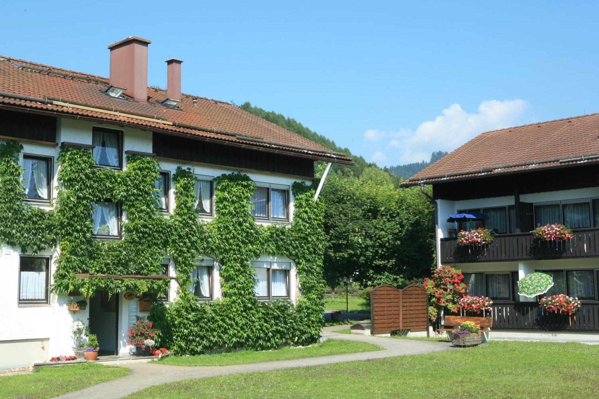 Hotel Ferienwohnanlage Oberaudorf Exterior foto