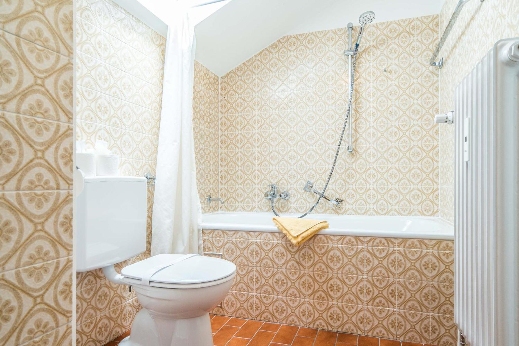 Hotel Ferienwohnanlage Oberaudorf Zimmer foto