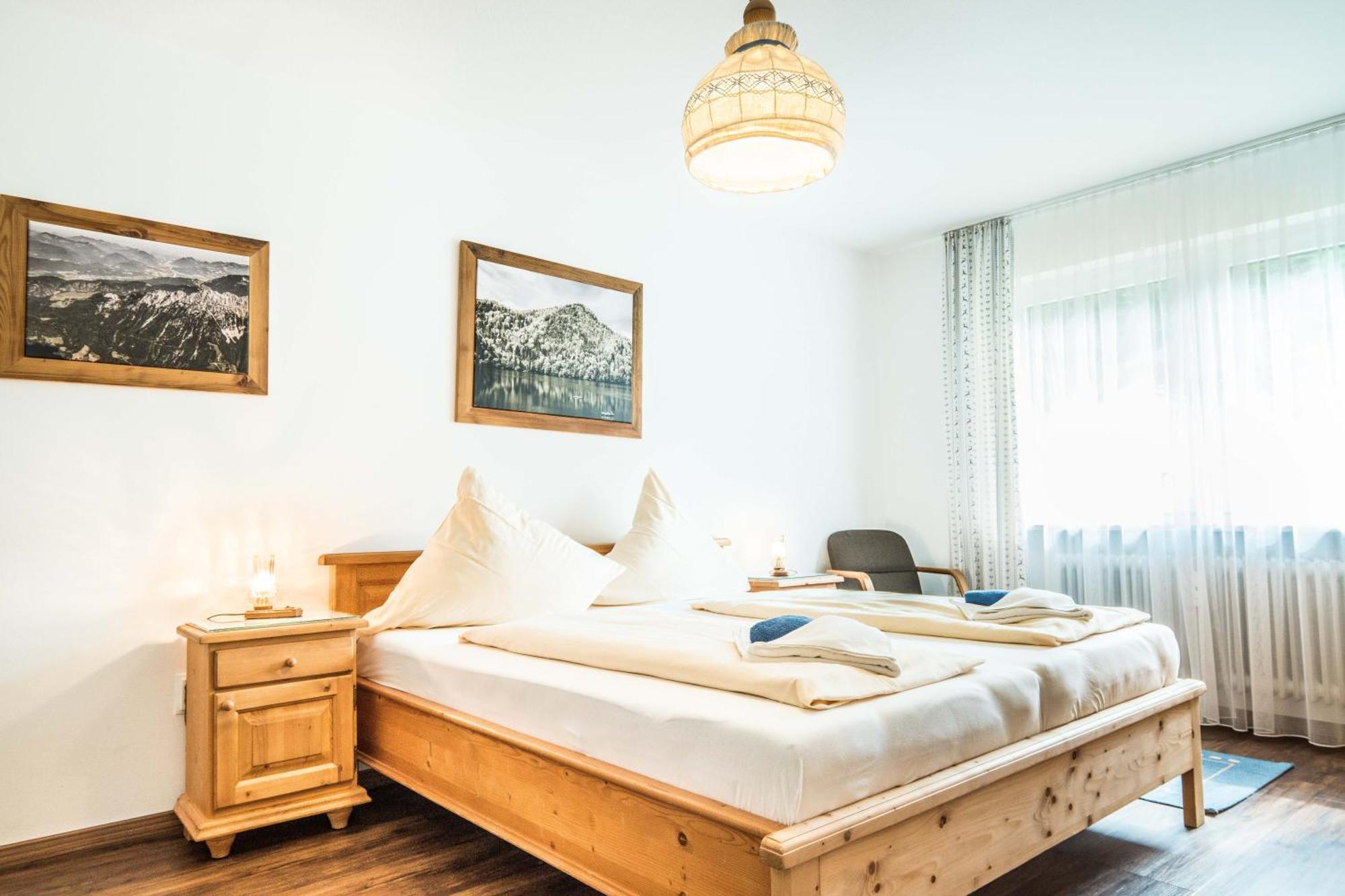 Hotel Ferienwohnanlage Oberaudorf Zimmer foto