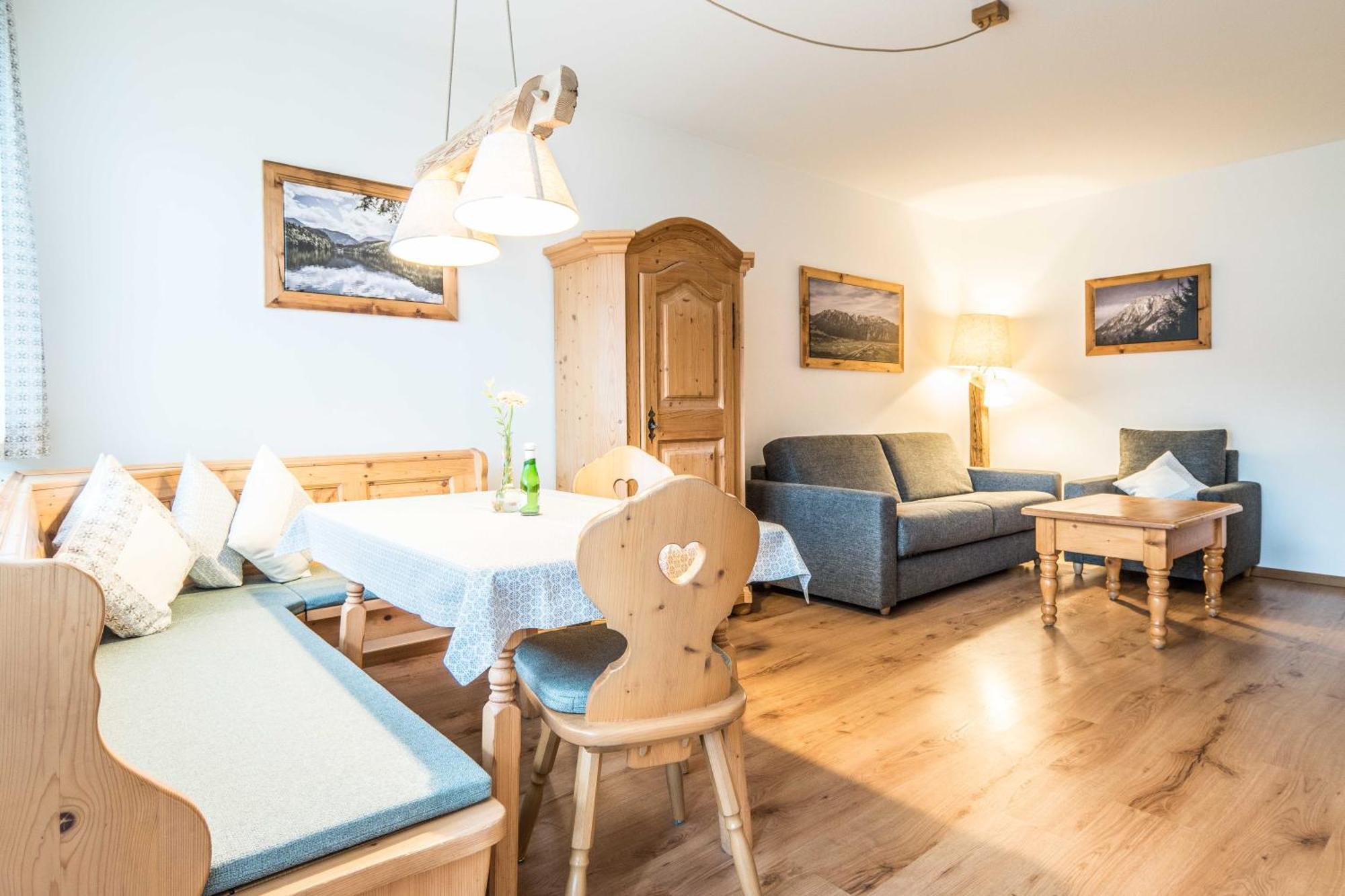 Hotel Ferienwohnanlage Oberaudorf Zimmer foto